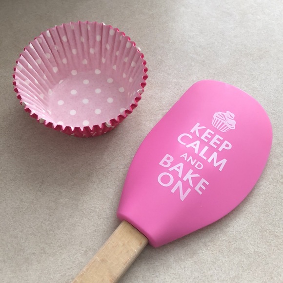 Meet your Posher, Susie - Picture 2 of 3